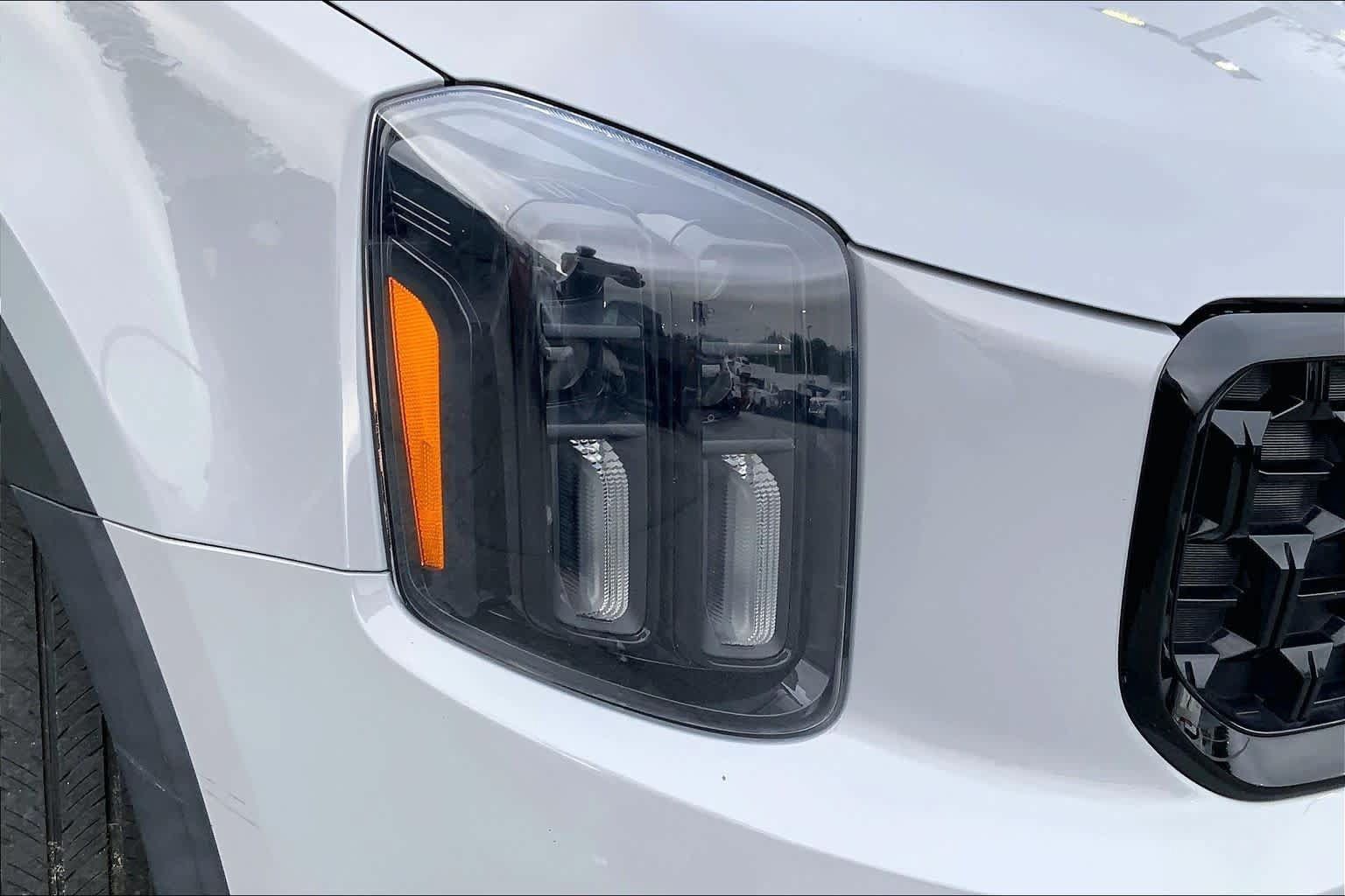 Used 2024 Kia Telluride EX X-Line AWD/4WD image 24