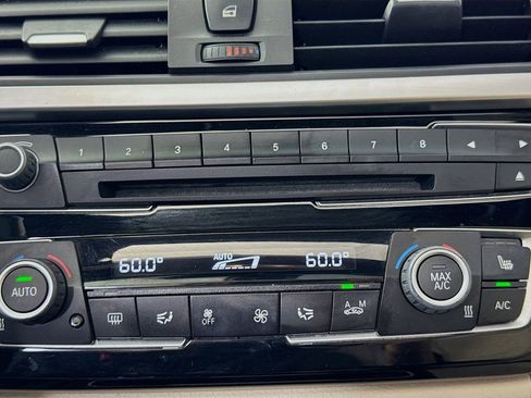 Used 2017 BMW 330i Sedan image 19