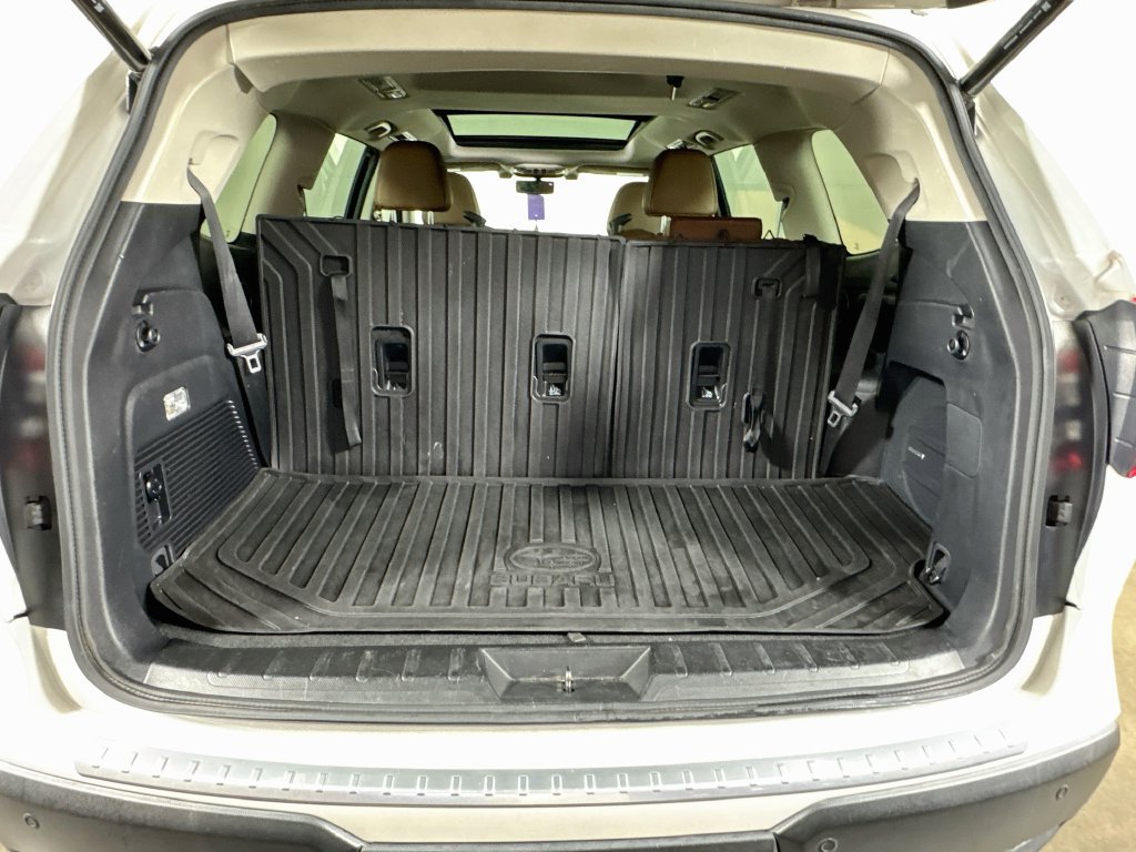 Used 2020 Subaru Ascent Touring w/ Popular Package #3 AWD/4WD image 32