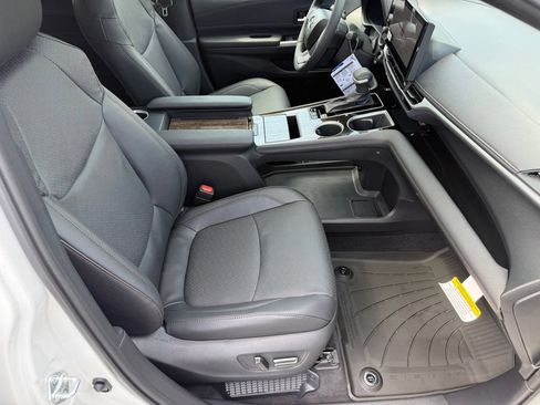 New 2026 Toyota Sienna Platinum AWD/4WD image 46