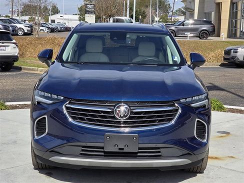 Used 2022 Buick Envision Essence w/ Technology Package I image 2