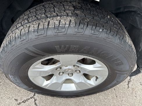 Used 2020 RAM 1500 Big Horn image 5