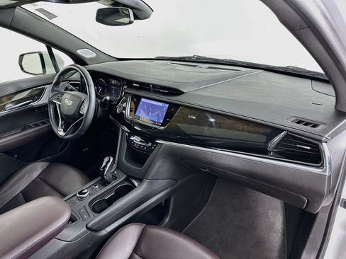 Used 2022 Cadillac XT6 Premium Luxury FWD image 31