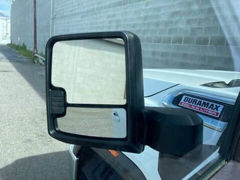 Used 2021 GMC Sierra 3500 SLE w/ Remote Start Package AWD/4WD image 14