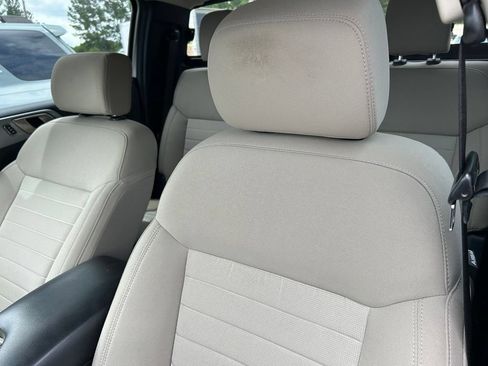Used 2019 Ford Ranger XLT w/ Equipment Group 302A Luxury AWD/4WD image 10