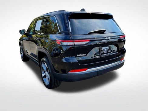 Used 2022 Jeep Grand Cherokee Limited 4xe image 6