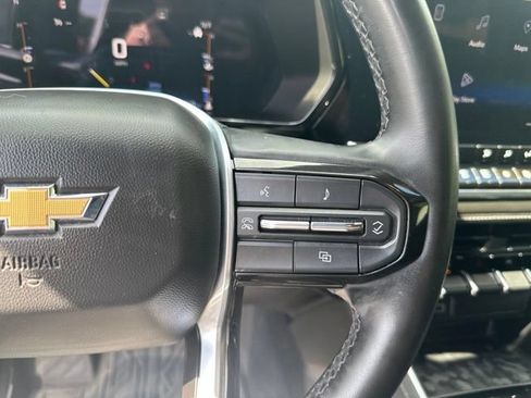 Used 2023 Chevrolet Colorado LT w/ LT Convenience Package AWD/4WD image 18