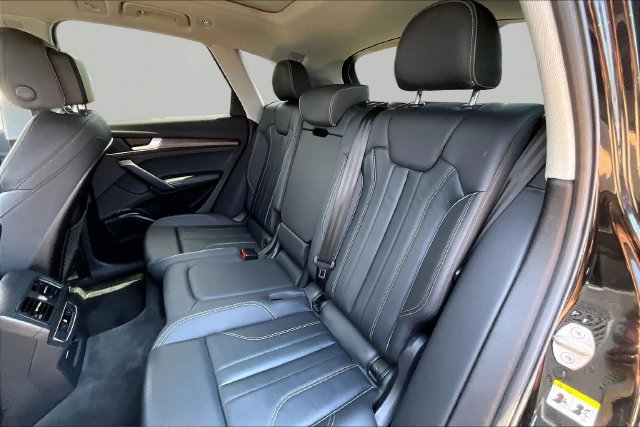 Used 2024 Audi Q5 2.0T Premium Plus AWD/4WD image 28