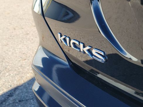 Used 2024 Nissan Kicks SV FWD image 34