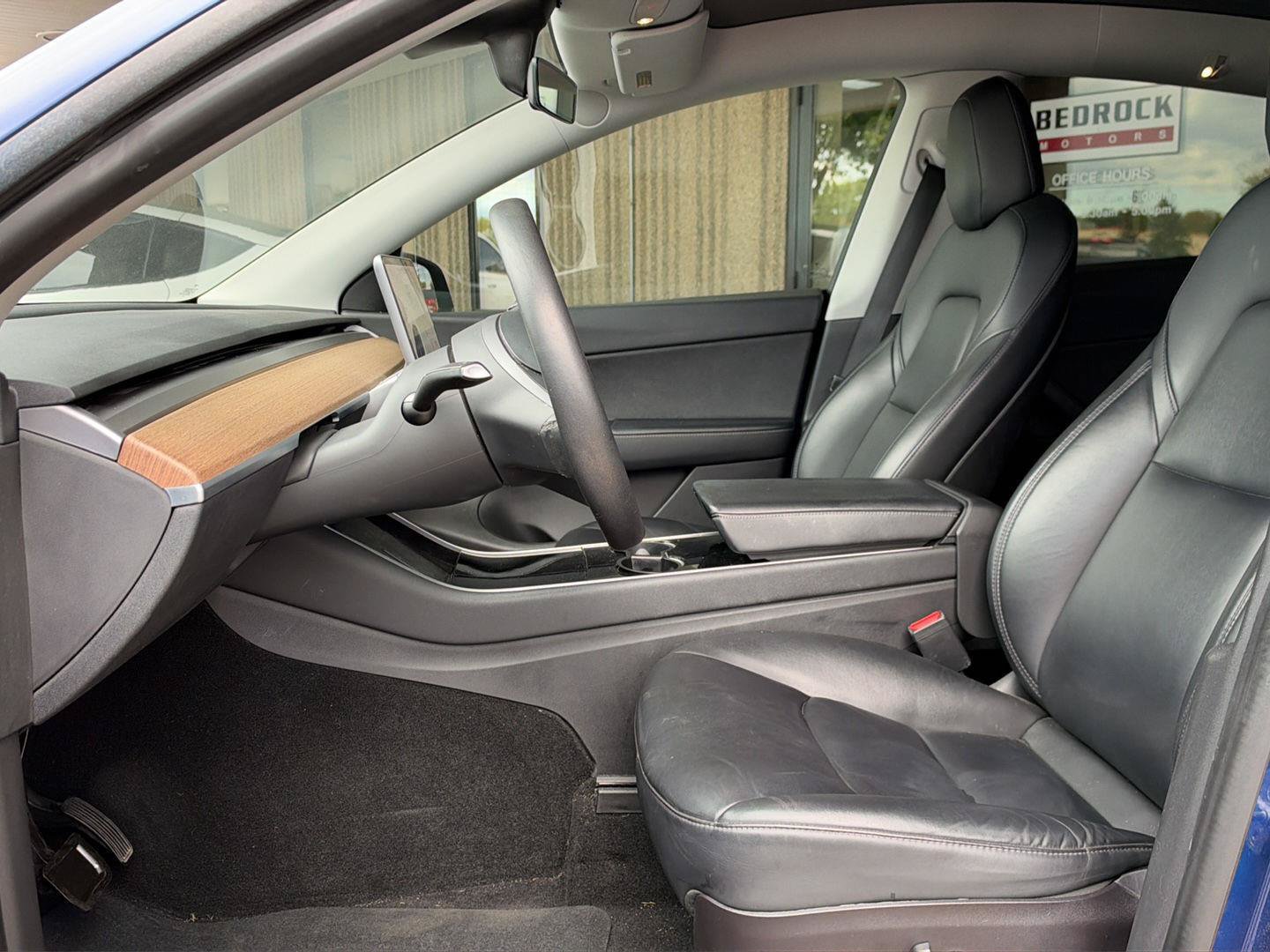 Used 2021 Tesla Model Y Long Range AWD/4WD image 3
