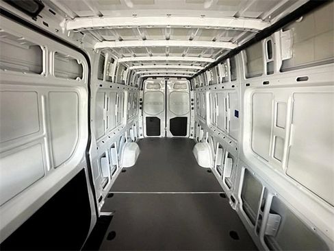 New 2025 Mercedes-Benz Sprinter 2500 image 15