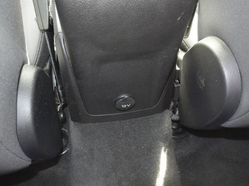 Used 2014 Ford Focus SE image 26