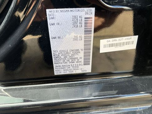 Used 2025 Nissan Altima 2.5 SV FWD image 29