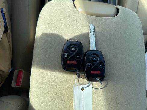 Used 2012 Honda Accord LX image 22