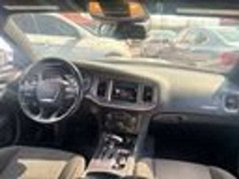 Used 2018 Dodge Charger R/T Scat Pack image 15