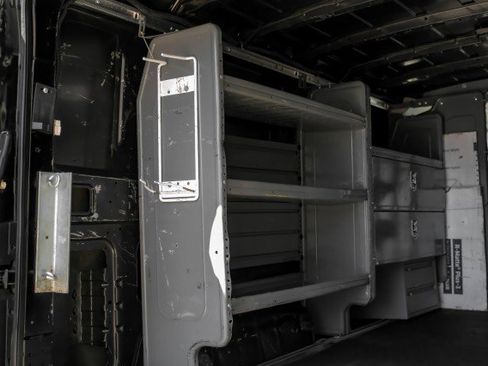 Used 2021 Nissan NV 2500 S image 54