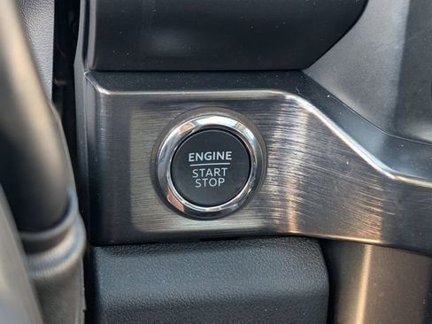 Used 2024 Ford F350 4x4 Crew Cab Super Duty image 22