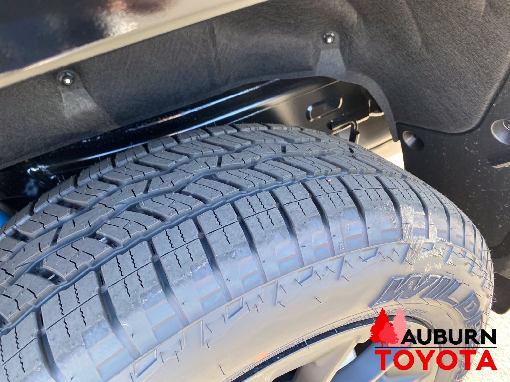New 2026 Toyota Sequoia Platinum w/ TRD Off-Road Package AWD/4WD image 24