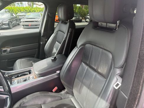 Used 2018 Land Rover Range Rover Sport HSE AWD/4WD image 10