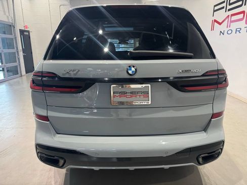 Used 2026 BMW X7 xDrive40i w/ M Sport Package AWD/4WD image 5