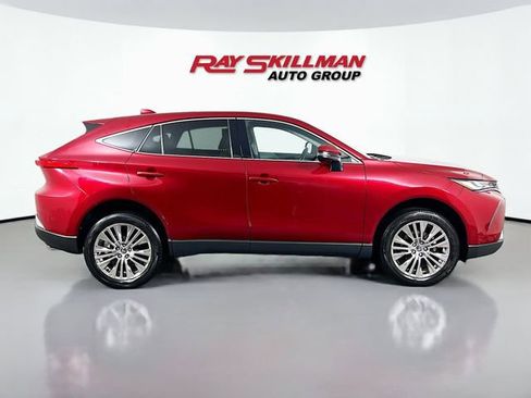 Used 2023 Toyota Venza Limited AWD/4WD image 5