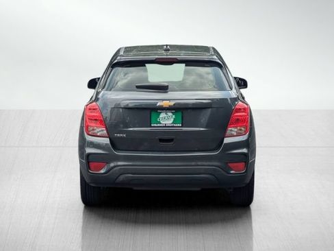 Used 2020 Chevrolet Trax LS FWD image 5