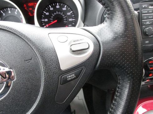 Used 2012 Nissan Juke SL image 56