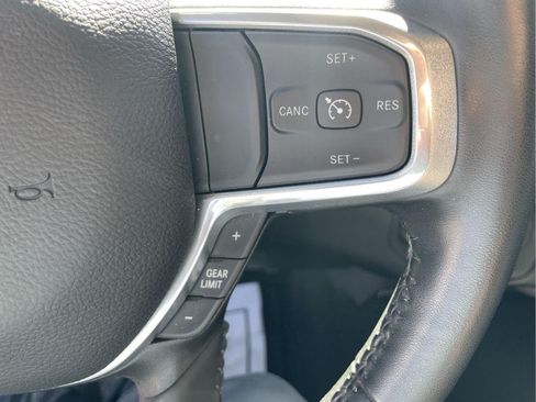Used 2024 RAM 2500 Laramie AWD/4WD image 17