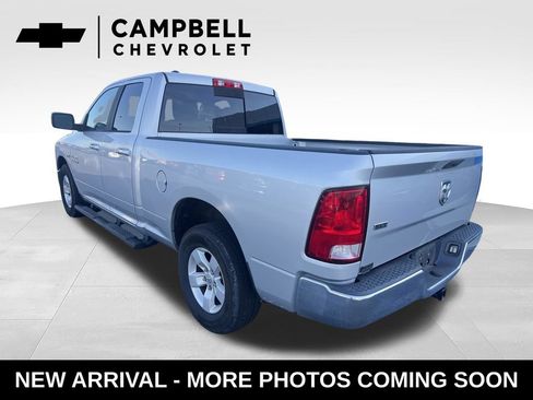 Used 2018 RAM 1500 Classic SLT RWD image 3