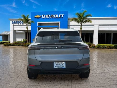 New 2026 Chevrolet Equinox EV LT w/ LPO, Blackout Package AWD/4WD image 4