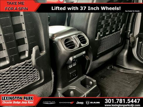 Used 2021 Jeep Wrangler Unlimited Rubicon AWD/4WD image 10