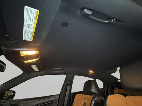 Used 2020 Dodge Charger Scat Pack RWD image 32