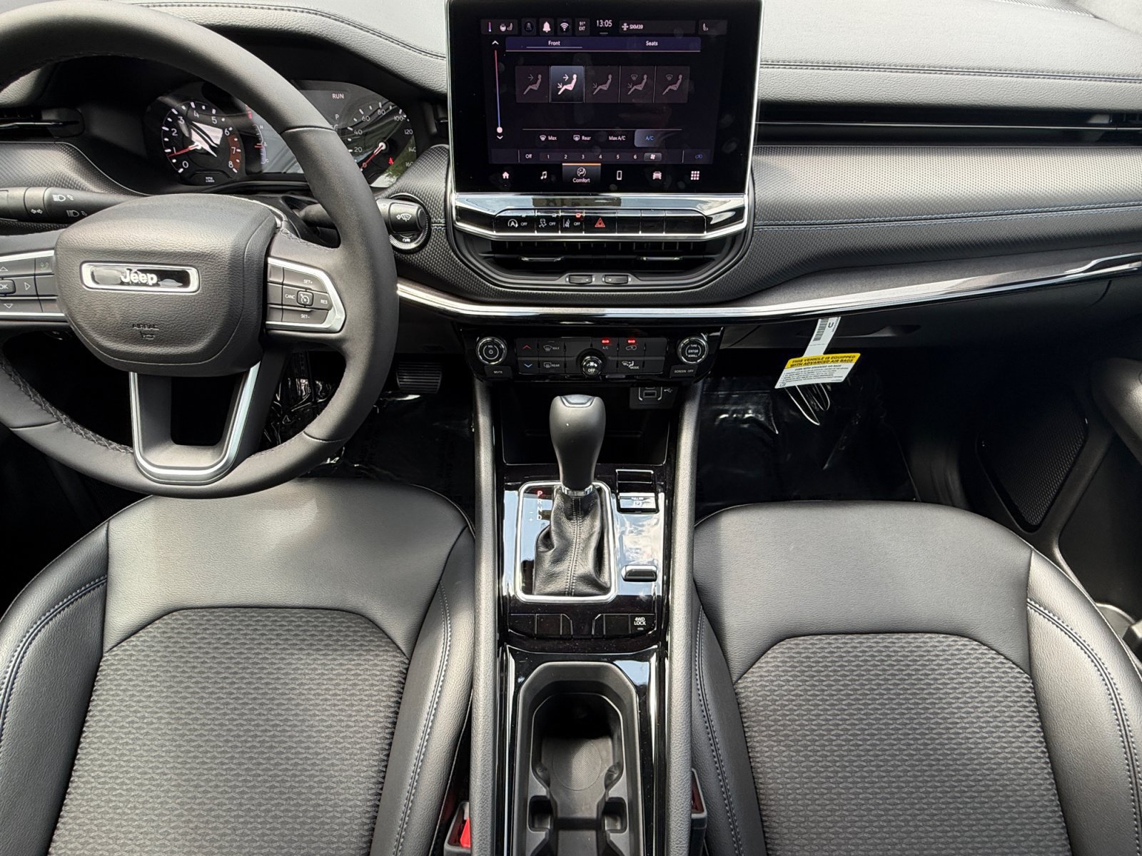 New 2026 Jeep Compass Latitude AWD/4WD image 14