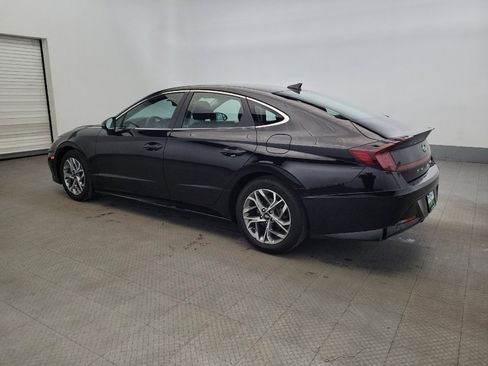 Used 2023 Hyundai Sonata SEL w/ Preferred Accessory Package FWD image 3