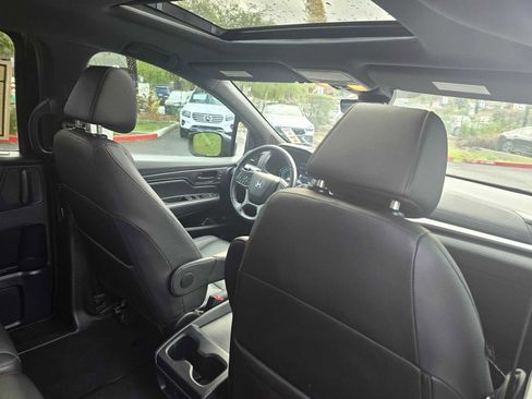 Used 2024 Honda Odyssey Sport image 14