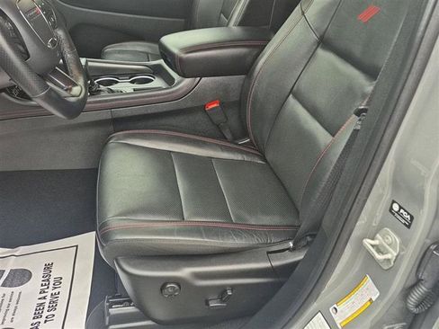 Used 2025 Dodge Durango GT AWD/4WD image 10