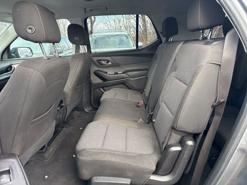 Used 2020 Chevrolet Traverse LS image 6