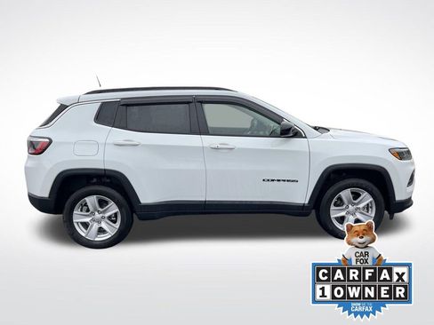Used 2022 Jeep Compass Latitude w/ Convenience Group image 2