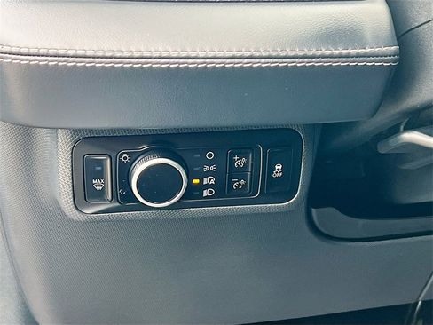 Used 2023 Ford Mustang Mach-E Premium image 10