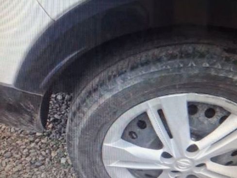 Used 2020 Nissan Kicks S FWD image 11