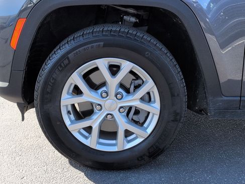 Used 2023 Jeep Grand Cherokee L Limited w/ Trailer Tow Group (B) image 14