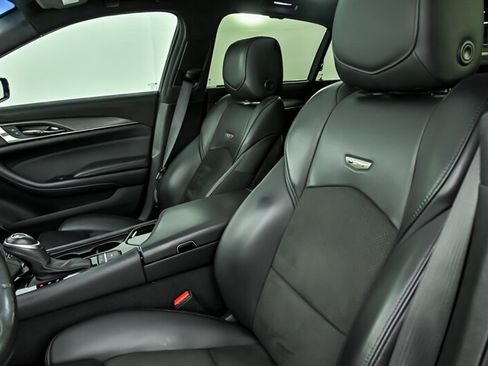Used 2019 Cadillac CTS V w/ Carbon Fiber Package RWD image 18