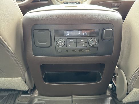 Used 2020 GMC Yukon XL Denali w/ Denali Ultimate Package image 30