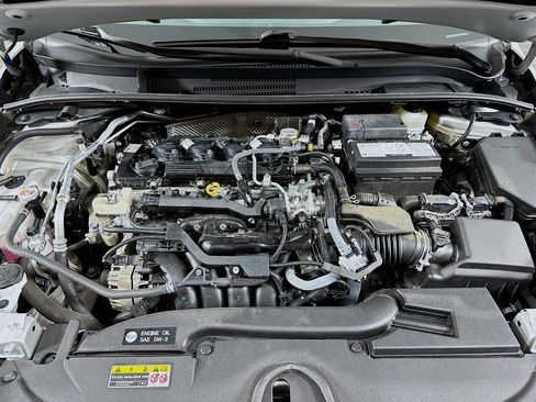 Used 2024 Toyota Corolla LE image 30