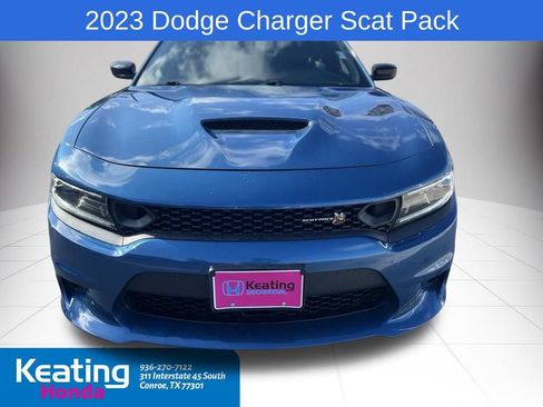 Used 2023 Dodge Charger Scat Pack w/ Plus Group RWD image 2