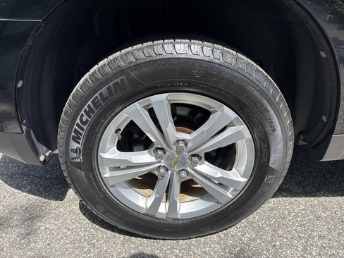 Used 2012 Chevrolet Equinox LS AWD/4WD image 21