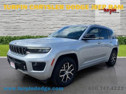 Used 2022 Jeep Grand Cherokee Overland w/ Adv Protech Group III