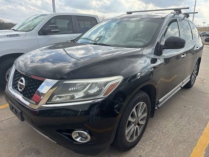 Used 2013 Nissan Pathfinder SL w/ Trailer Tow Pkg