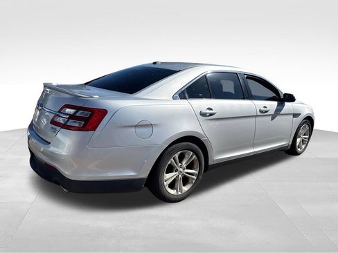 Used 2015 Ford Taurus SEL AWD/4WD image 7