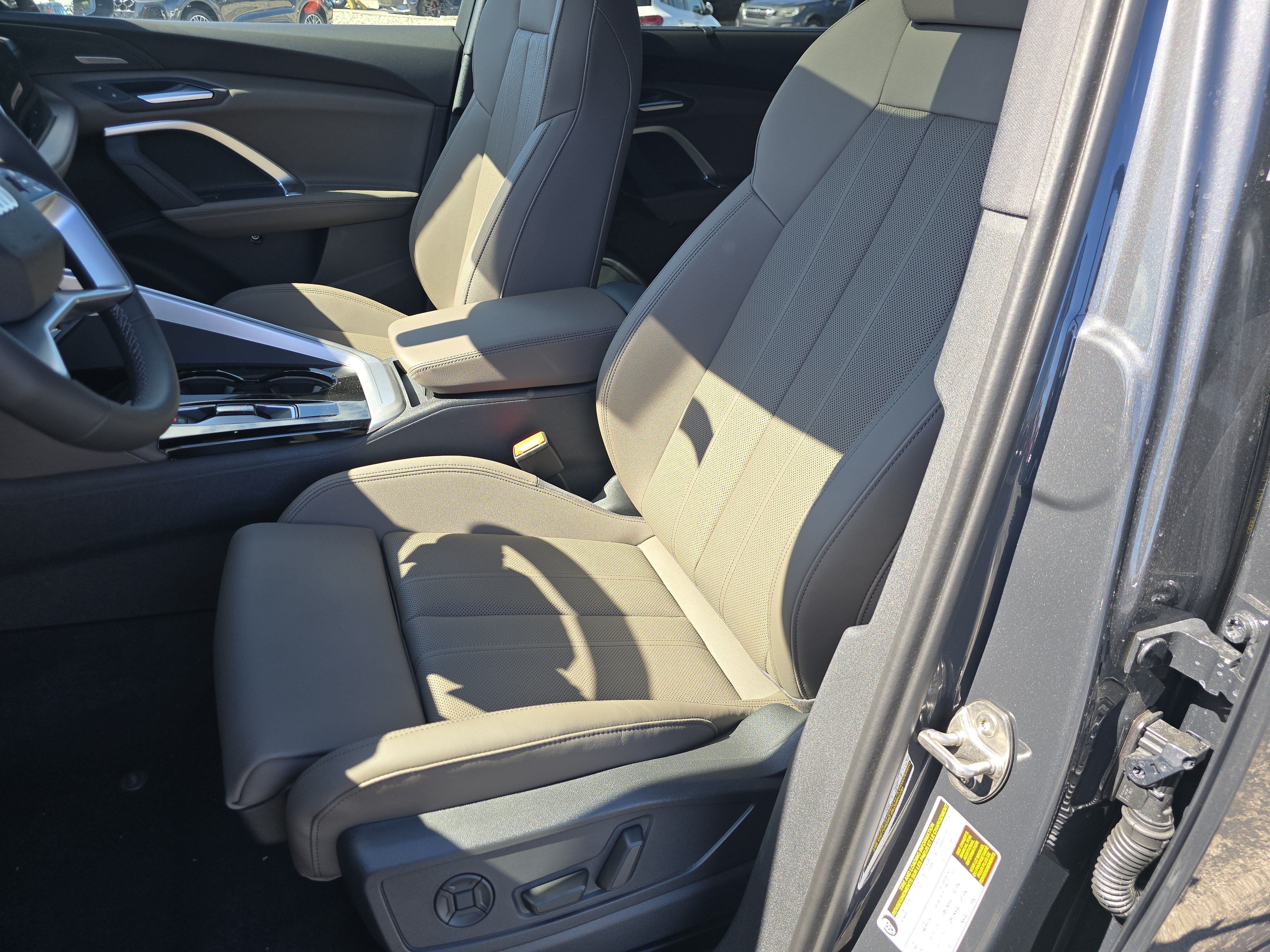 New 2026 Audi Q5 Premium Plus AWD/4WD image 21